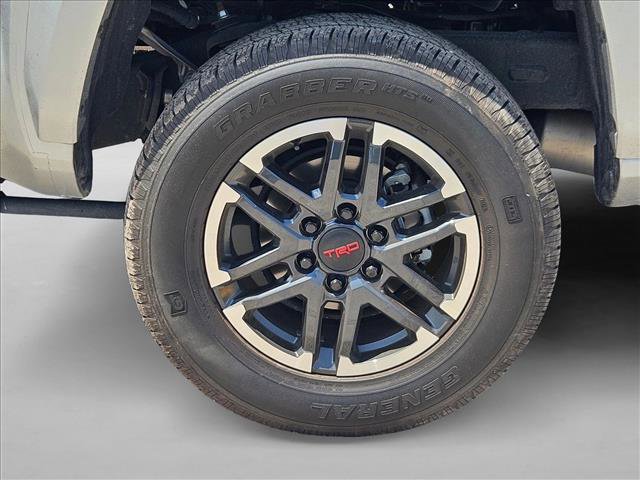 Used 2024 Toyota Tacoma TRD Sport image 5