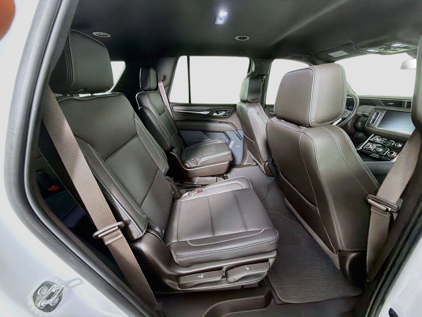Used 2024 GMC Yukon Denali AWD/4WD image 29