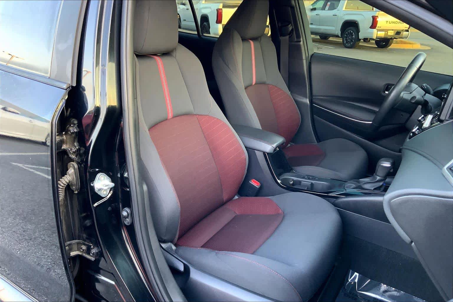 Used 2024 Toyota Corolla Sedan w/ SE Convenience Package FWD image 9