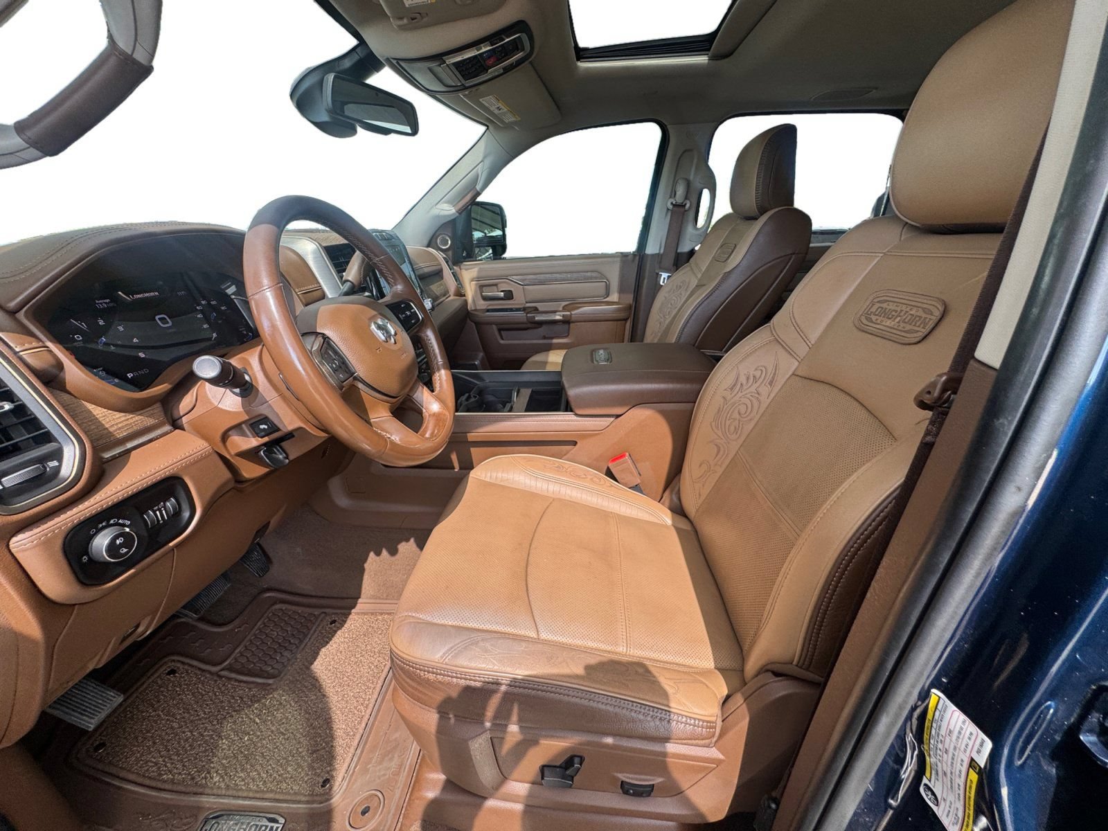 Used 2023 RAM 2500 Limited AWD/4WD image 10