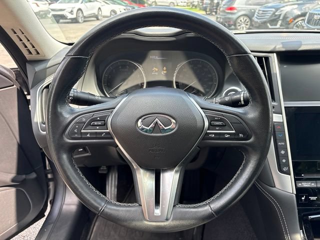 Used 2019 INFINITI Q50 Luxe w/ Essential Package (3.0T Luxe) AWD/4WD image 37