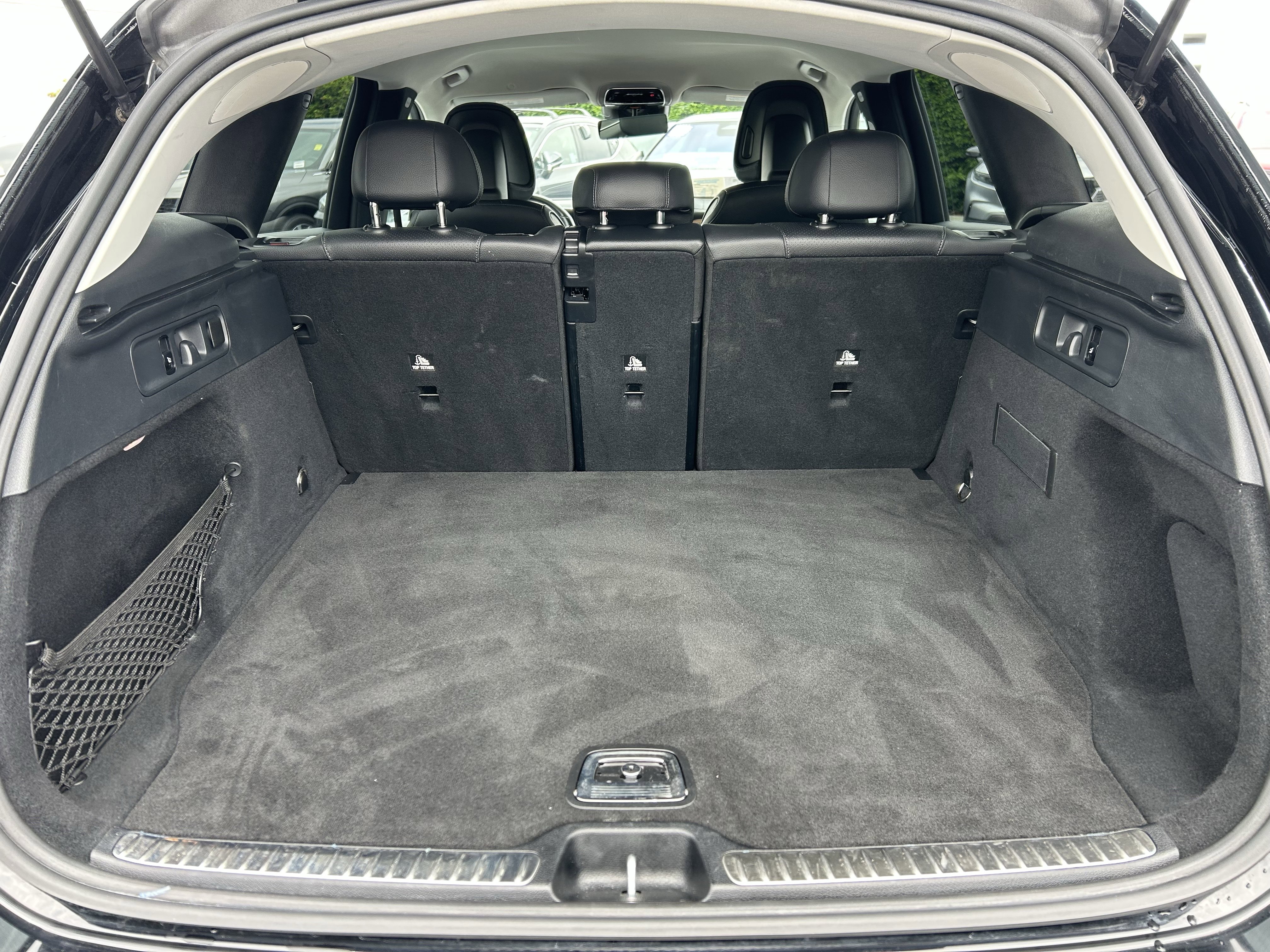 Used 2024 Mercedes-Benz GLC 300 image 12