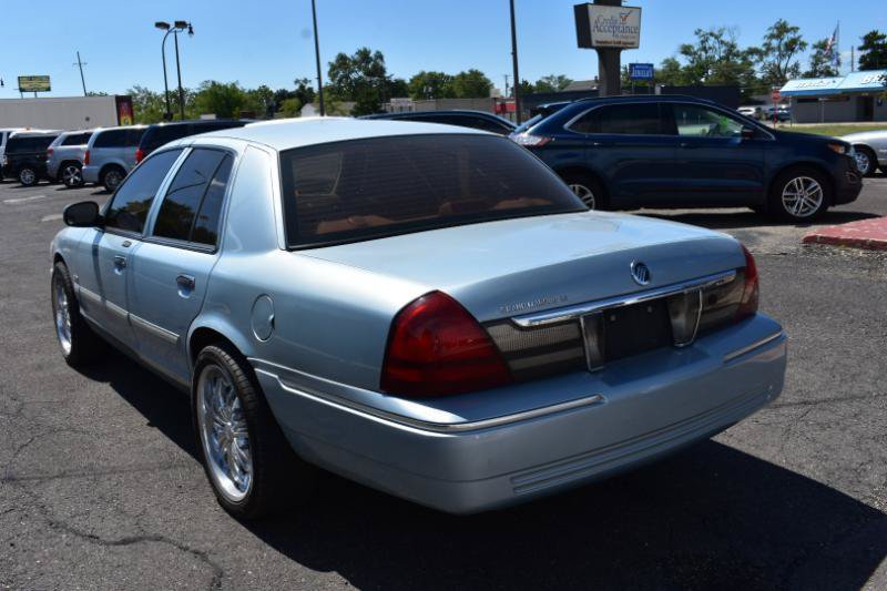 Used 2010 Mercury Grand Marquis LS RWD image 4