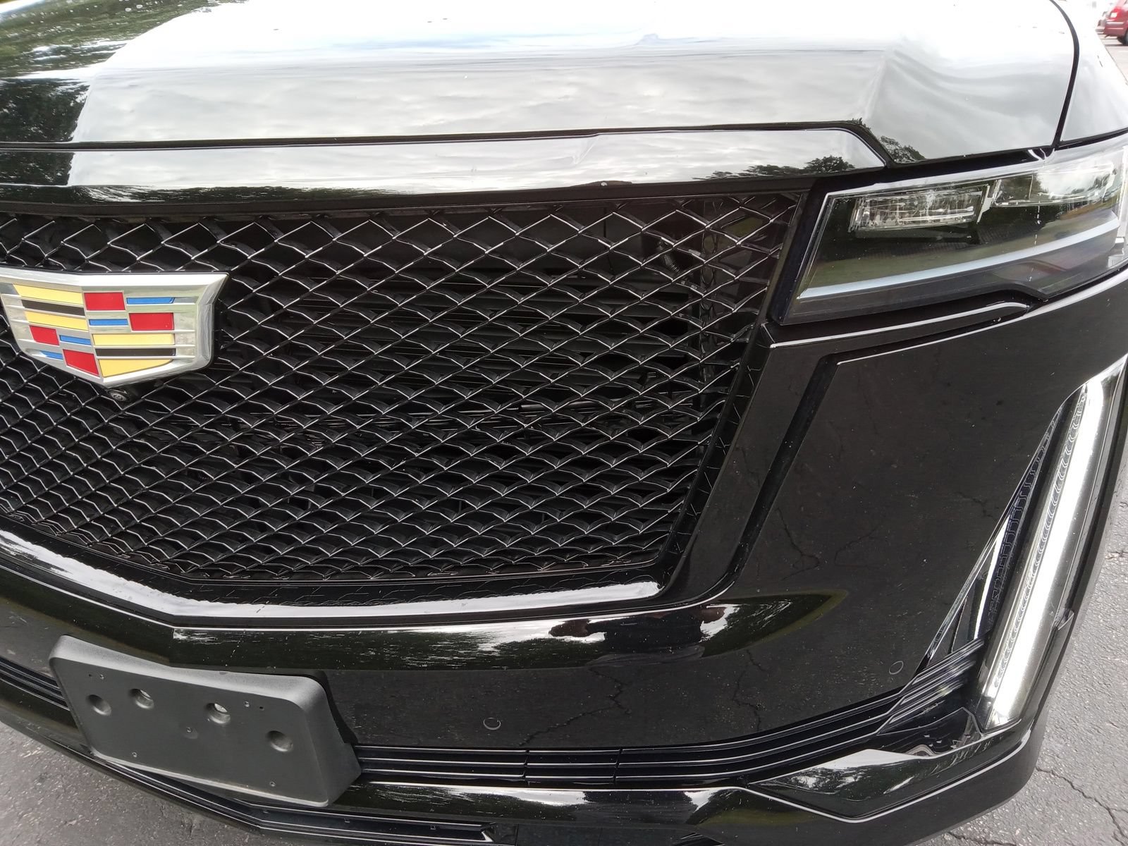 Used 2023 Cadillac Escalade Sport w/ Touring Package AWD/4WD image 7