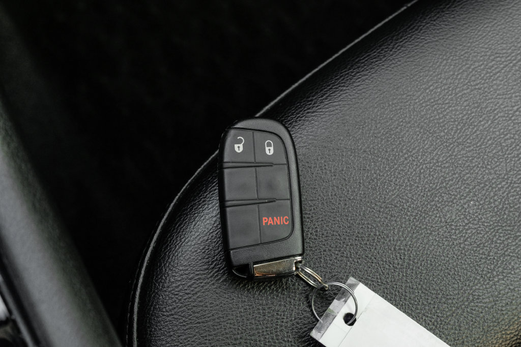 Used 2022 Jeep Compass Latitude AWD/4WD image 69