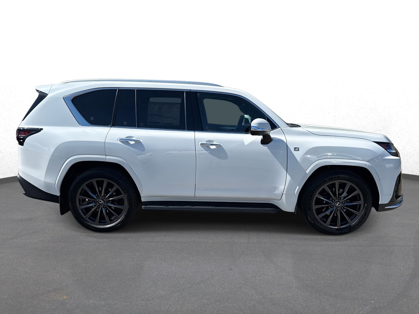 New 2026 Lexus LX 600 F Sport image 2