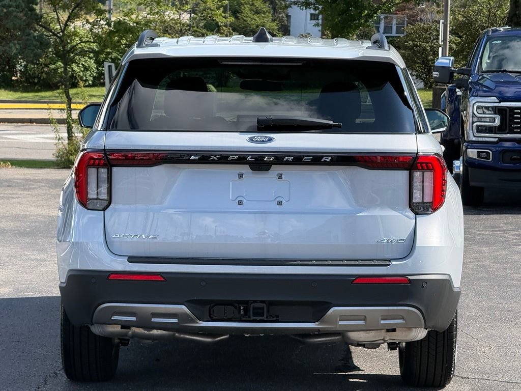 New 2026 Ford Explorer ST-Line AWD/4WD image 2