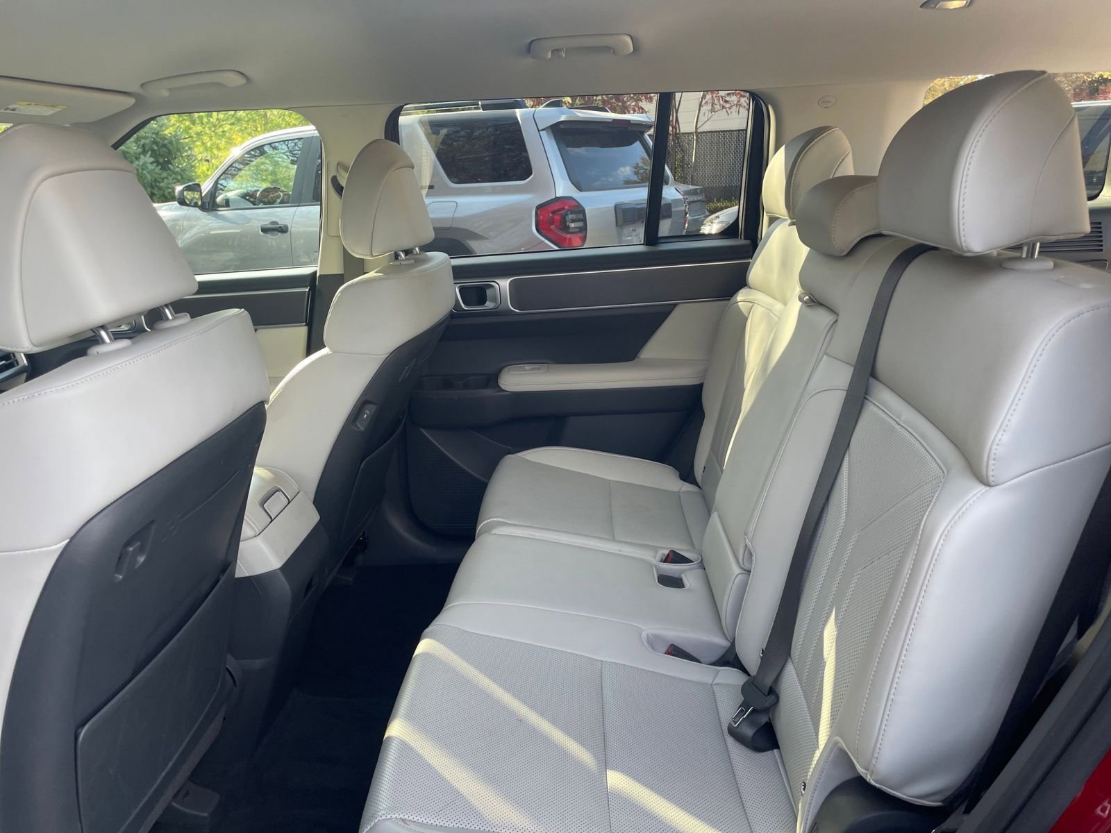 Used 2025 Hyundai Santa Fe SEL image 23