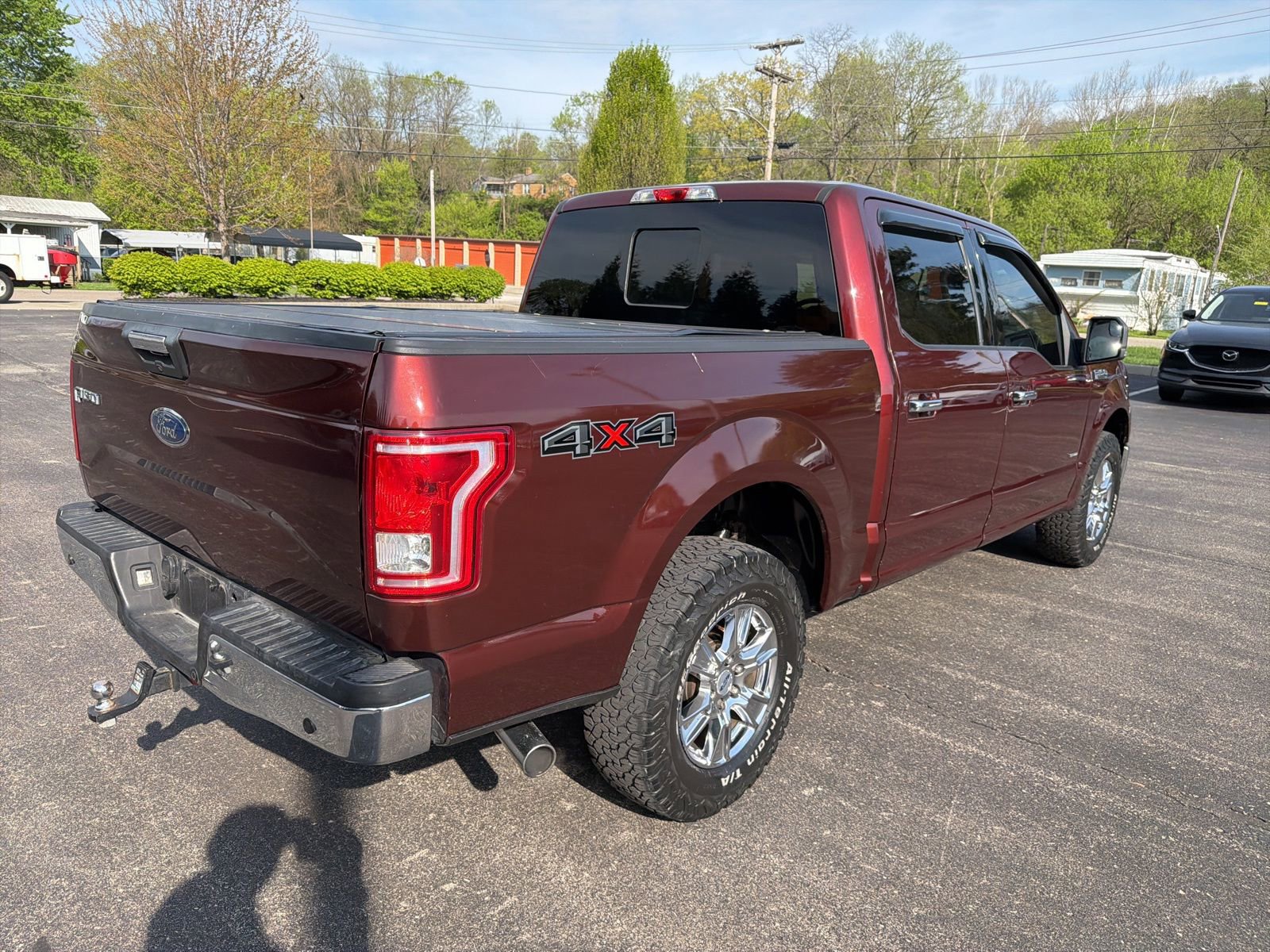 Used 2015 Ford F150 XLT w/ Equipment Group 302A Luxury image 5