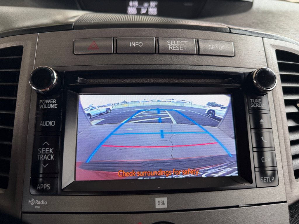 Used 2013 Toyota Venza XLE w/ XLE Premium Pkg FWD image 13