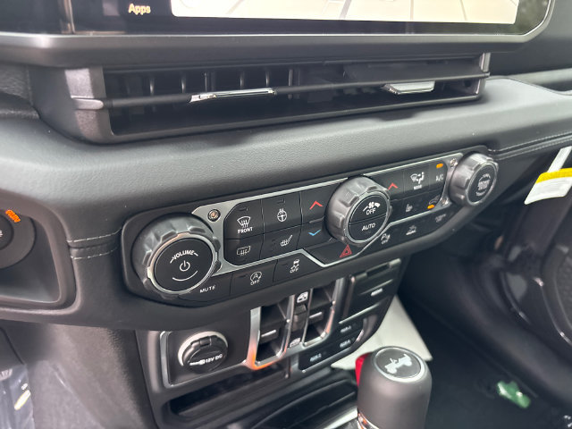 New 2027 Jeep Wrangler Unlimited Sahara AWD/4WD image 22