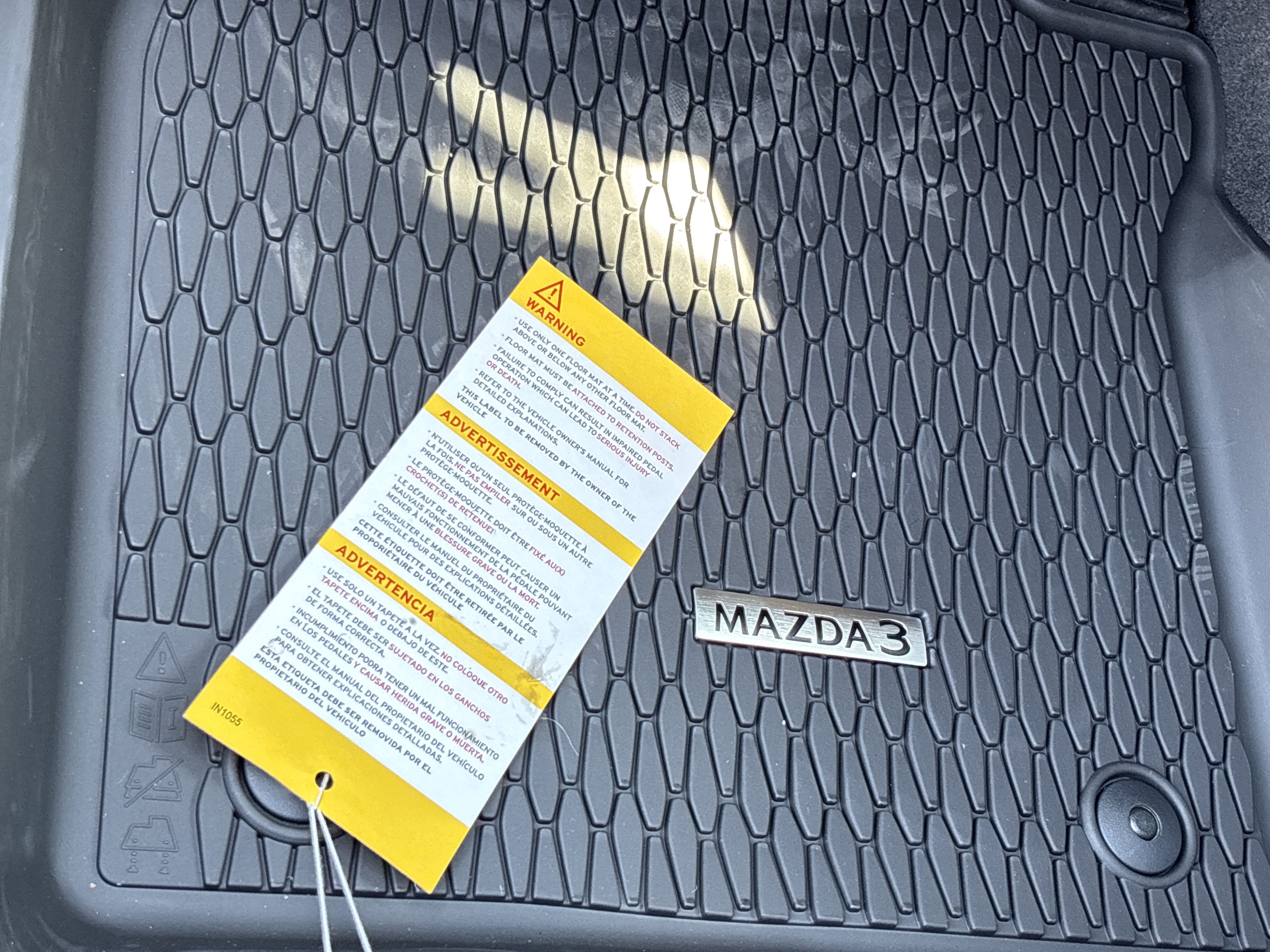 New 2026 MAZDA MAZDA3 Carbon image 23