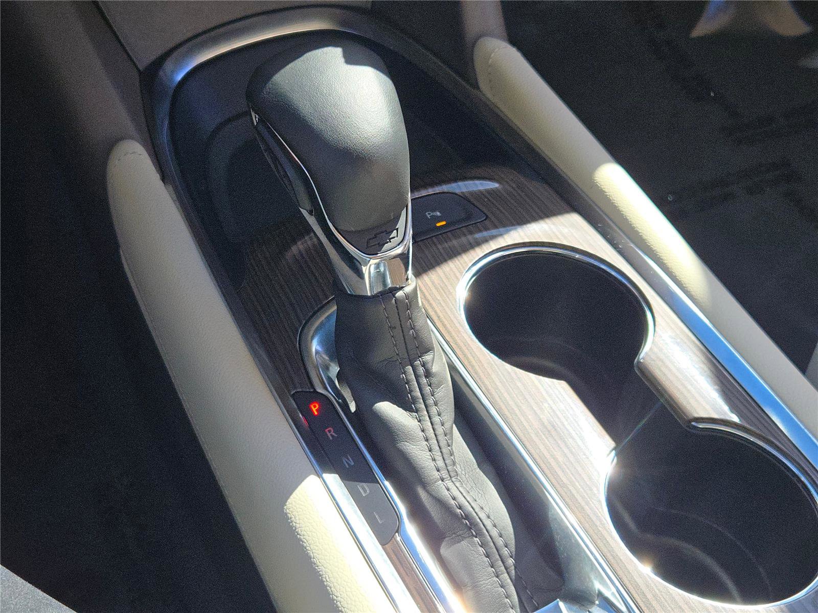 Used 2024 Chevrolet Malibu LT image 31