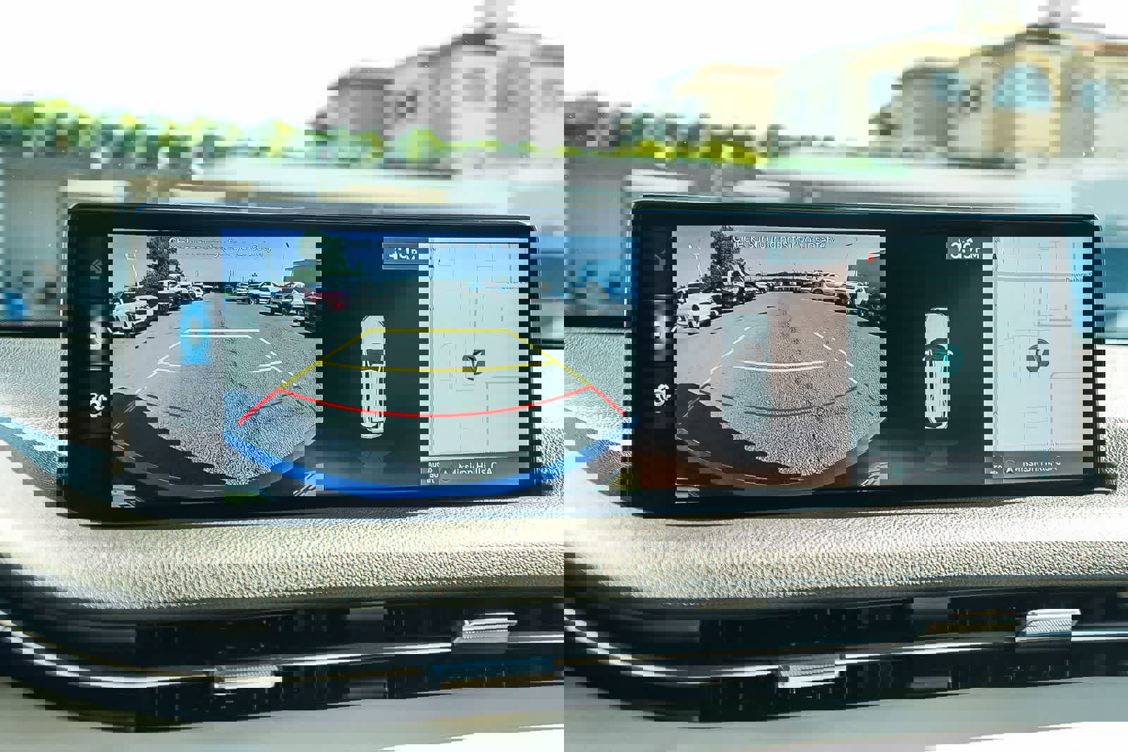 Used 2022 Genesis GV70 2.5T w/ Select Package image 27