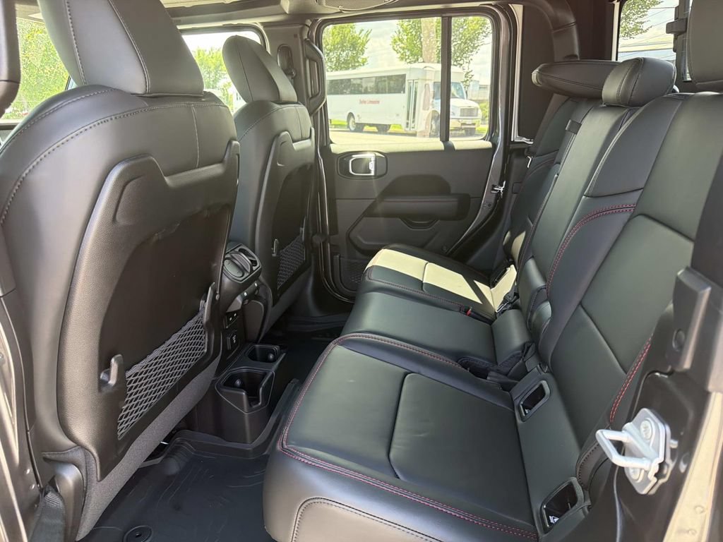 New 2026 Jeep Gladiator Rubicon AWD/4WD image 22