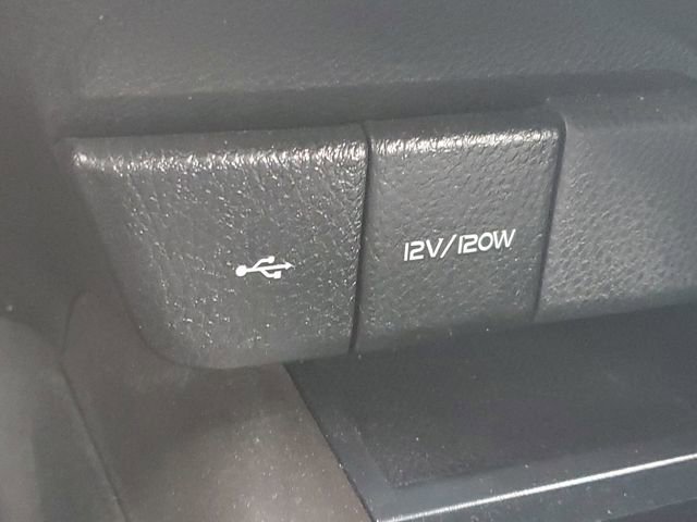 Used 2024 Toyota Camry SE image 26