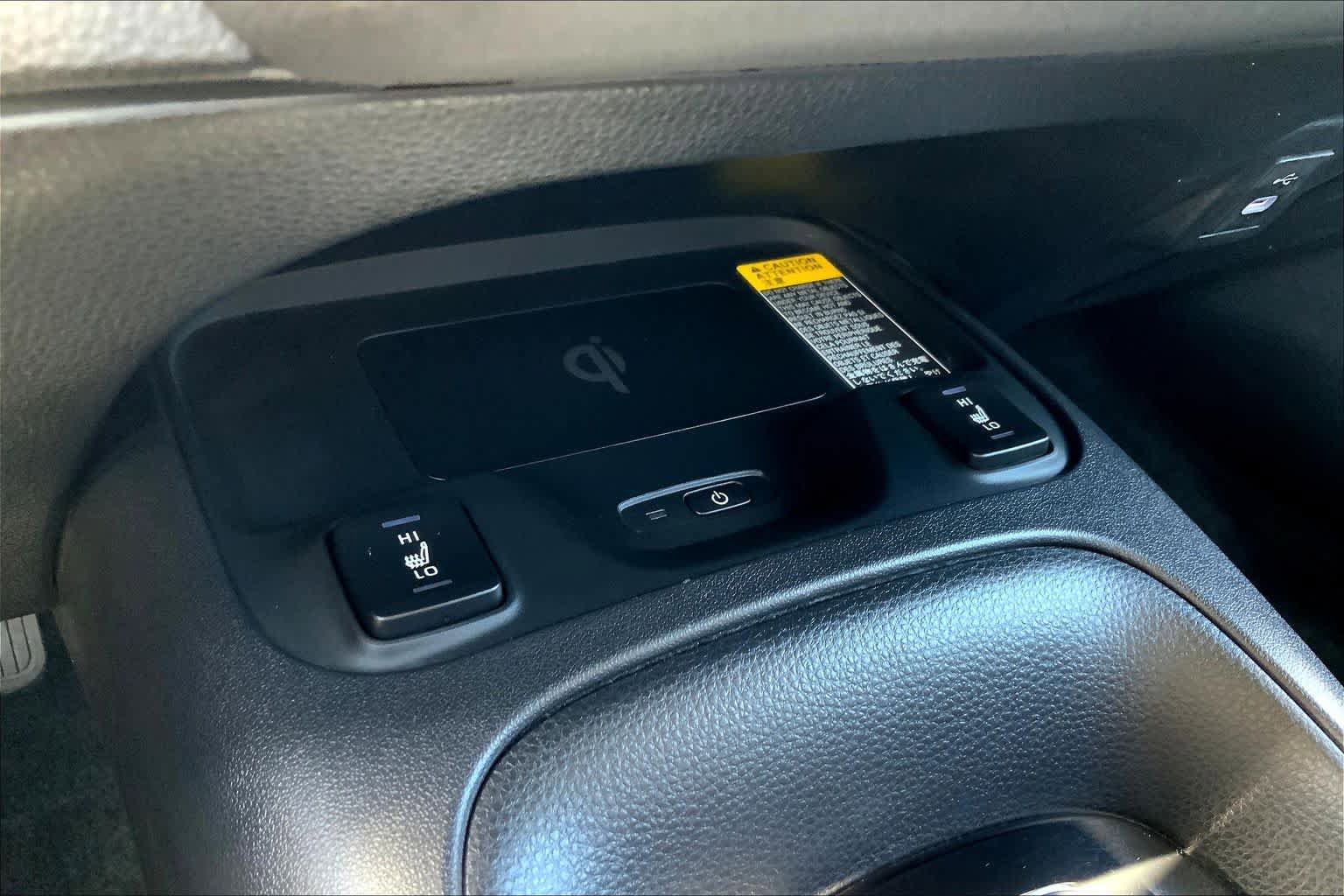 Used 2024 Toyota Corolla XLE FWD image 32