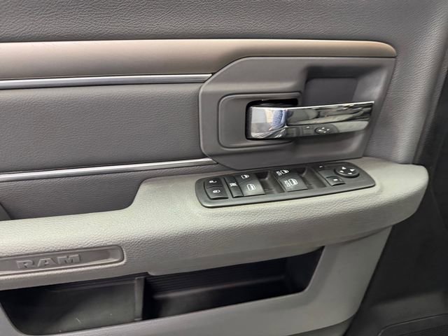 Used 2018 RAM 2500 SLT image 25