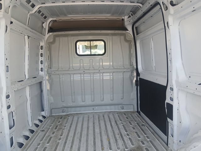 Used 2024 RAM ProMaster 2500 w/ Convenience Group FWD image 10