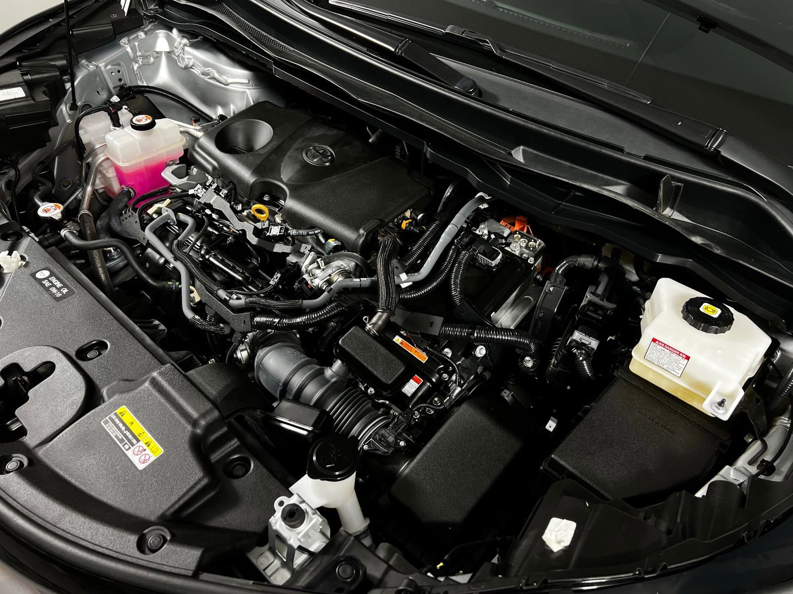 Certified 2024 Toyota Sienna XSE image 11