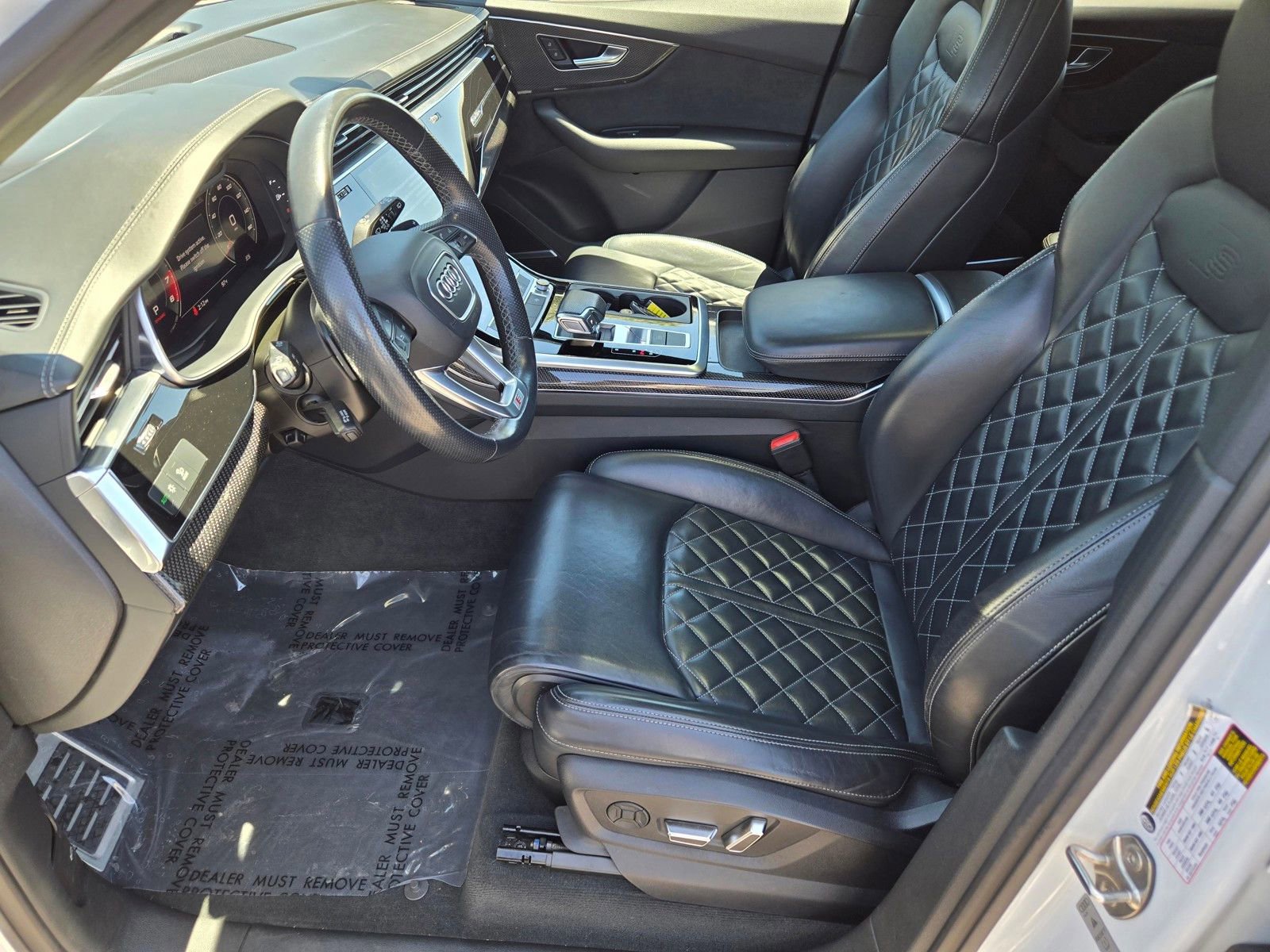 Used 2021 Audi SQ7 Premium Plus w/ SQ7 Black Optic Package AWD/4WD image 15