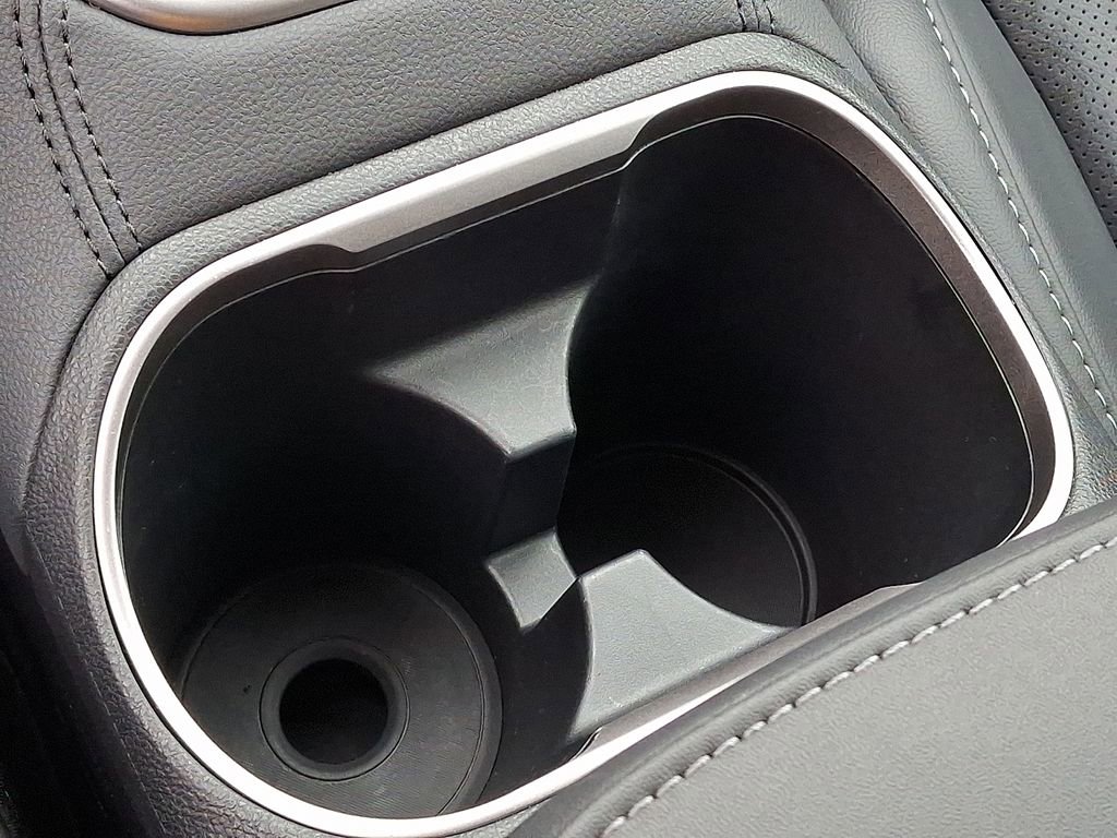 Used 2025 Subaru Outback Limited image 28