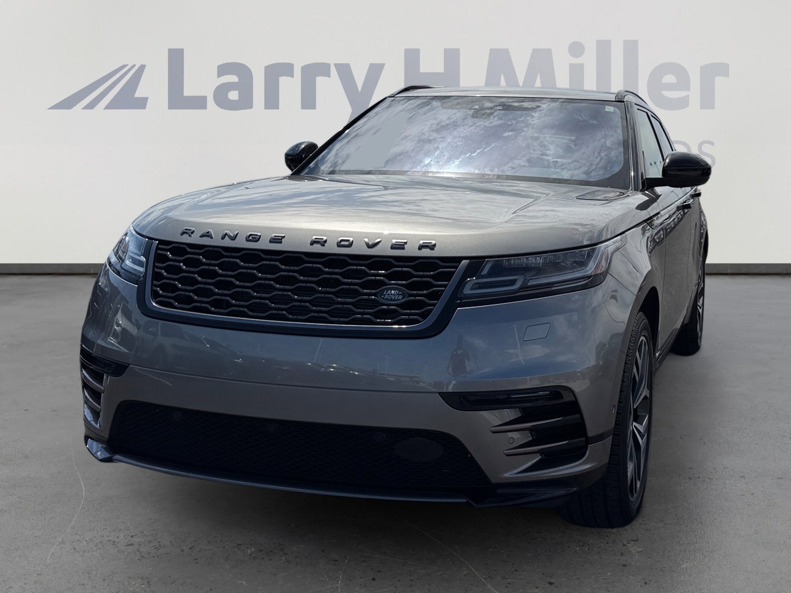 Used 2019 Land Rover Range Rover Velar R-Dynamic SE