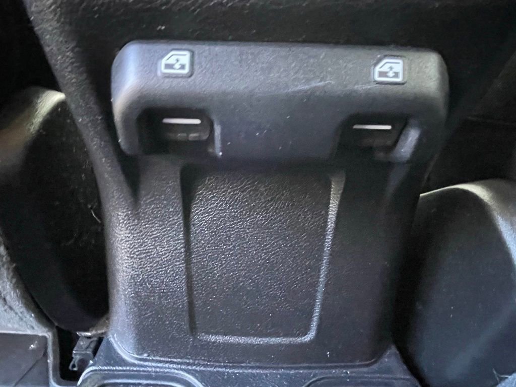 Used 2020 Jeep Wrangler Unlimited Sport image 21