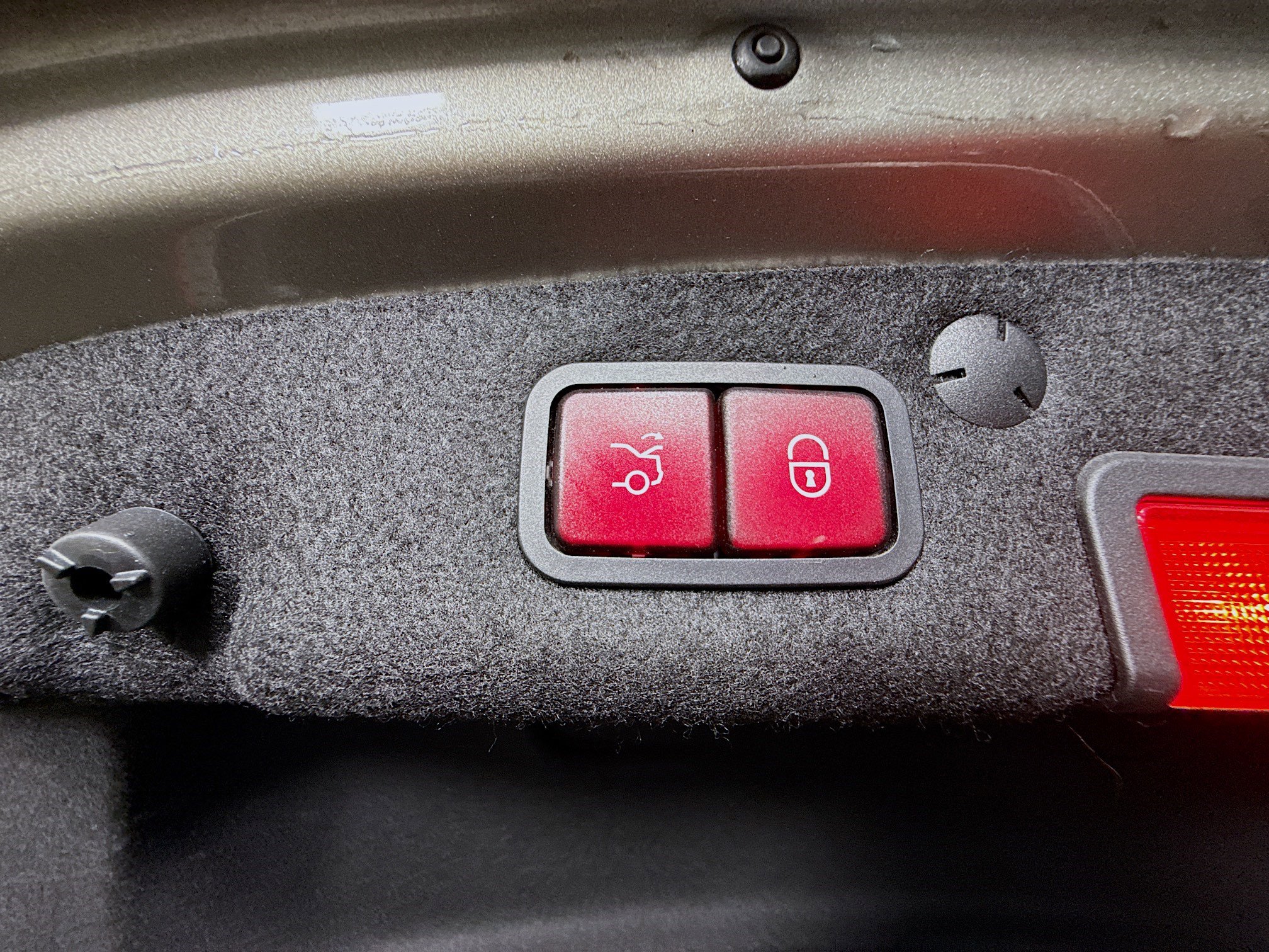 Used 2020 Mercedes-Benz C 300 Sedan image 41