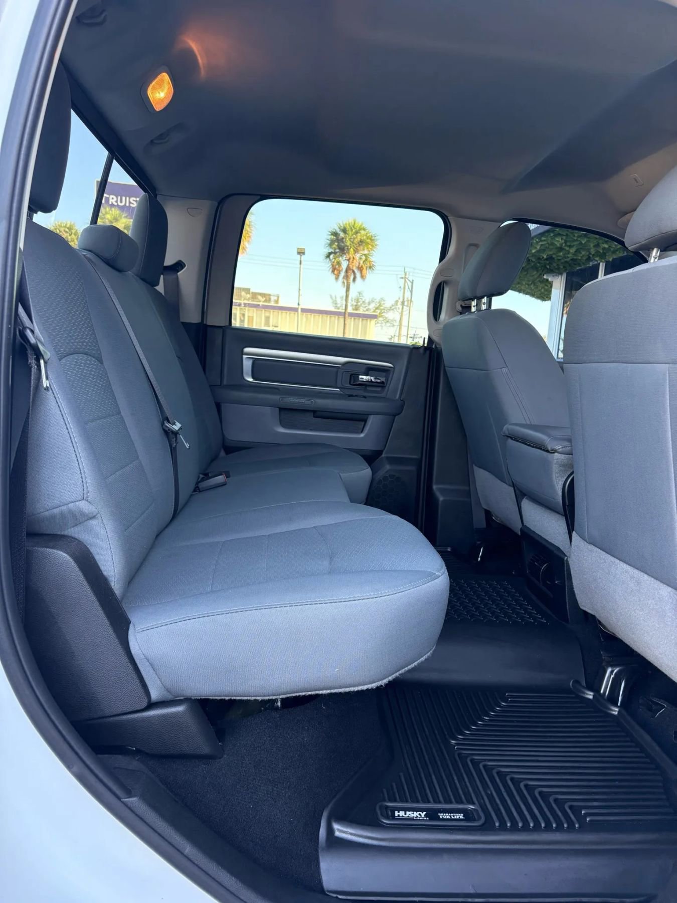 Used 2018 RAM 2500 SLT image 14