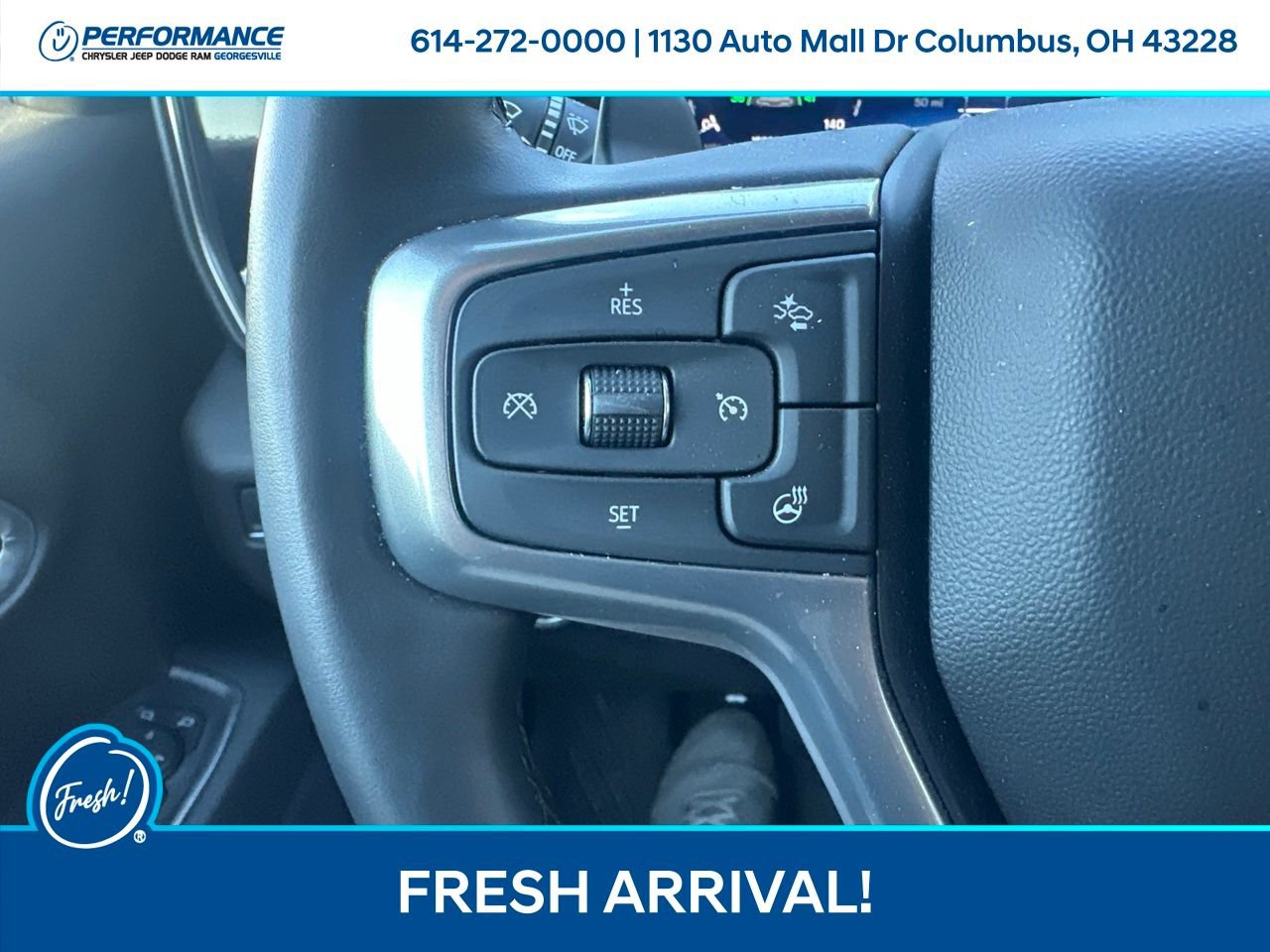 Used 2025 Chevrolet Silverado 1500 LT AWD/4WD image 18