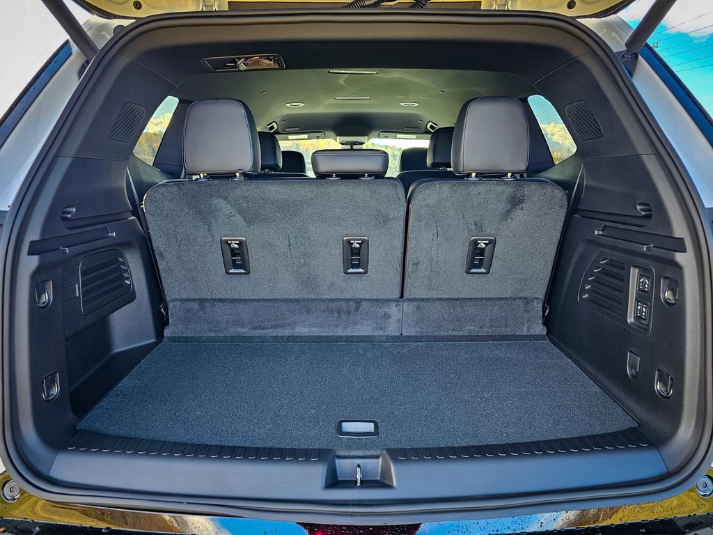 New 2026 Buick Enclave Sport Touring w/ Power Package image 38