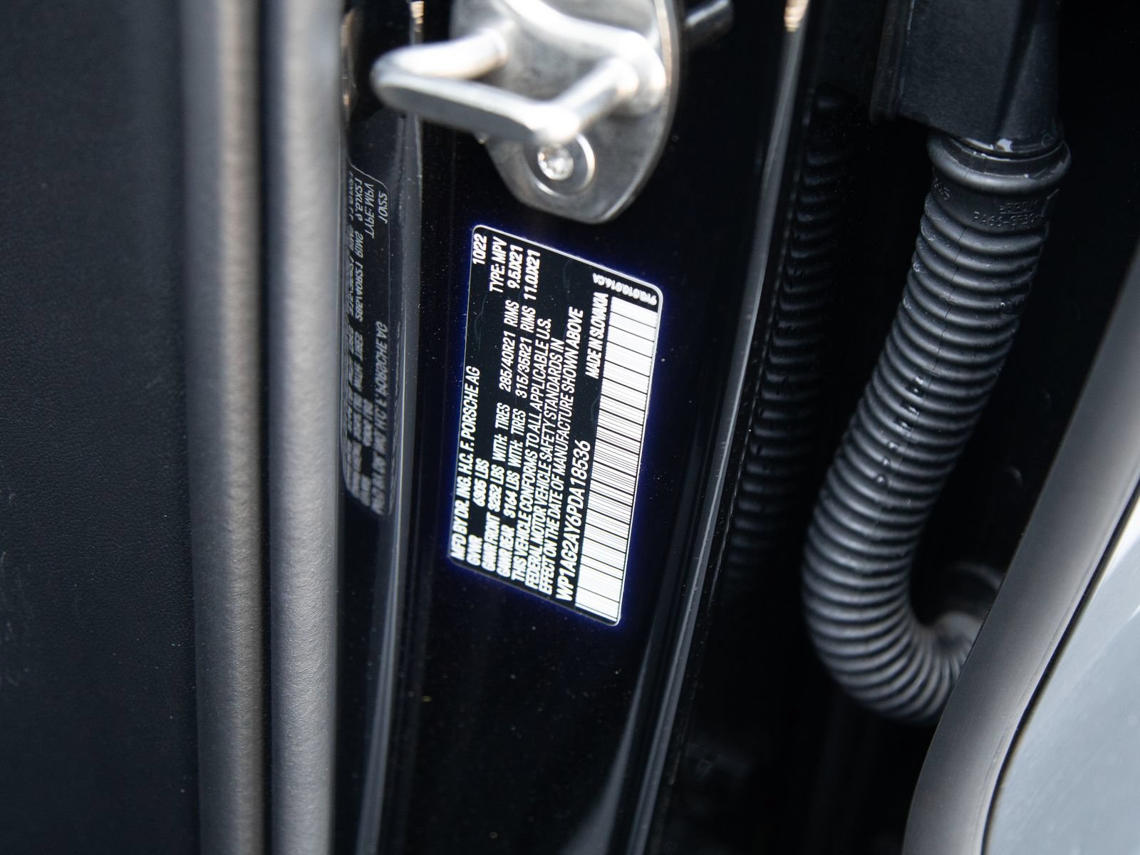 Certified 2023 Porsche Cayenne GTS AWD/4WD image 19