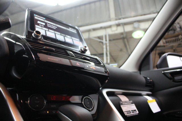 New 2026 Mitsubishi Eclipse Cross LE AWD/4WD image 12
