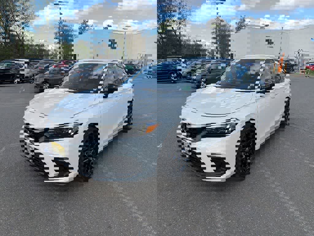 Used 2023 Honda Civic Sport image 1