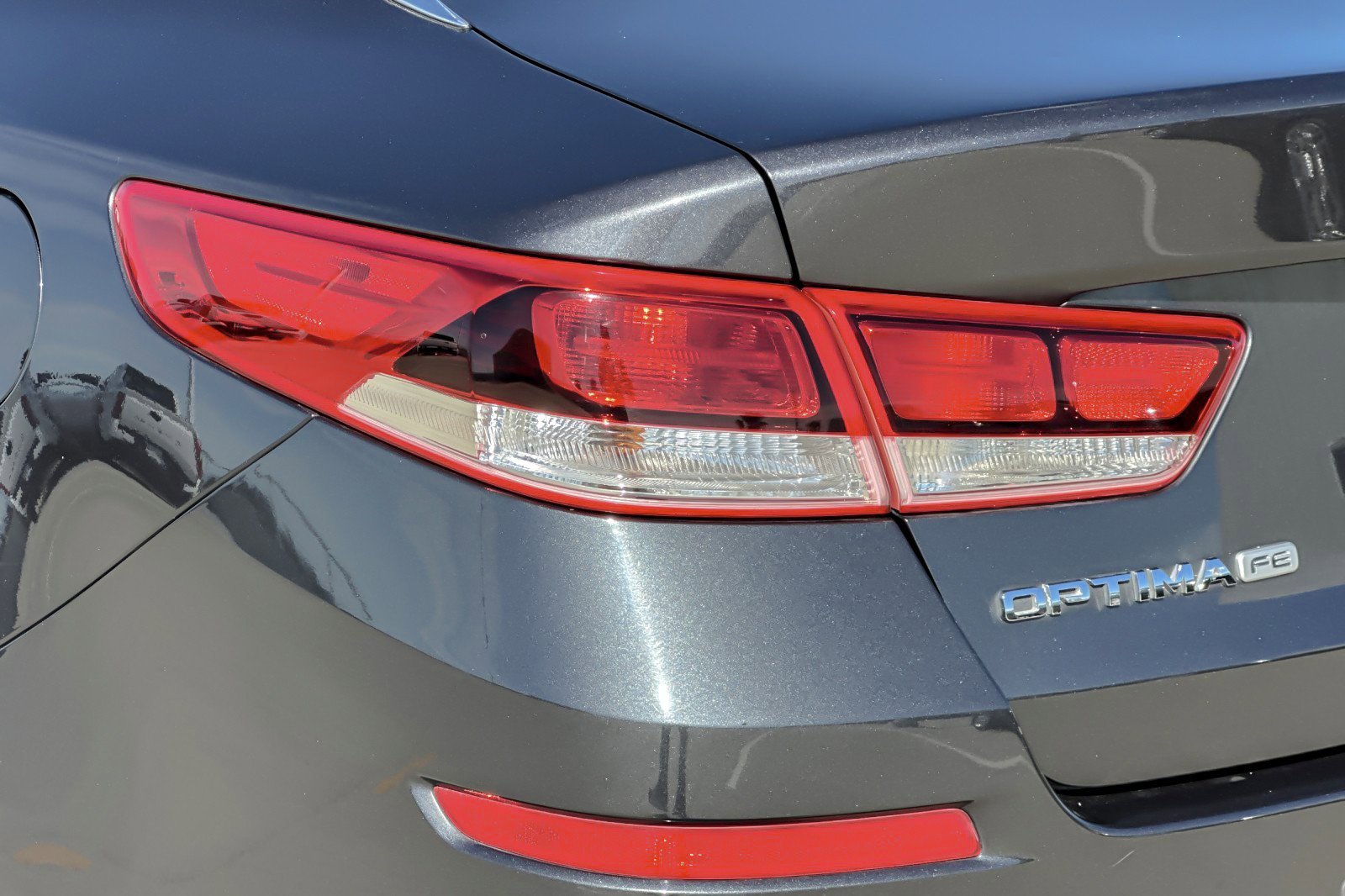 Used 2019 Kia Optima LX image 24