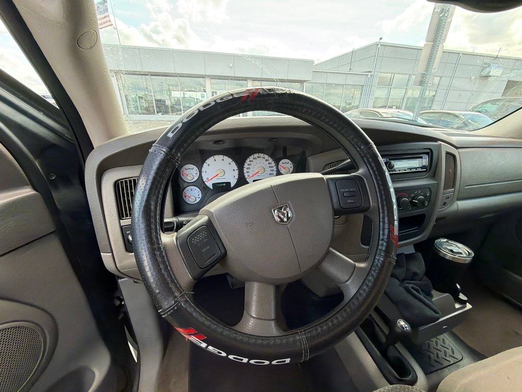 Used 2005 Dodge Ram 1500 Truck SLT w/ Trailer Tow Group AWD/4WD image 12