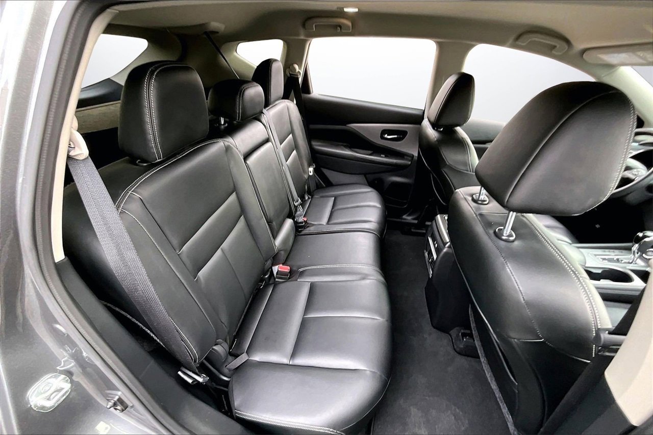 Used 2023 Nissan Murano SV w/ Cargo Package image 23