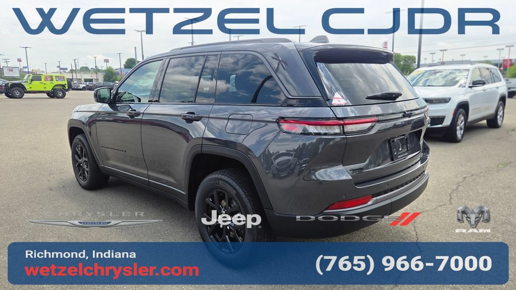 New 2026 Jeep Grand Cherokee Altitude AWD/4WD image 5