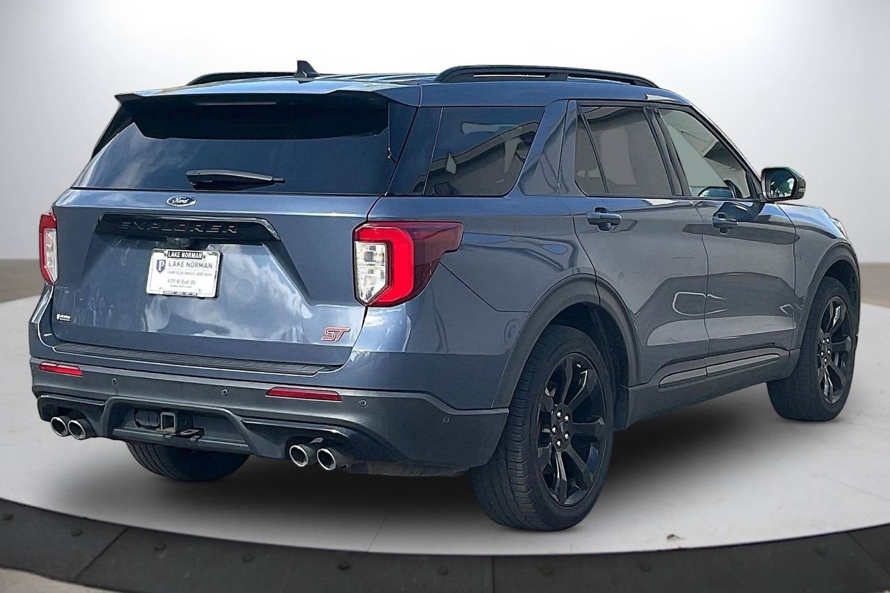 Used 2021 Ford Explorer ST w/ Equipment Group 401A image 9