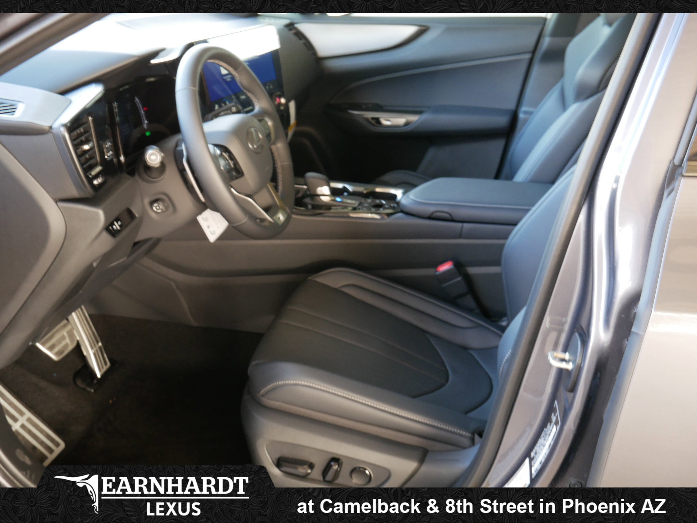 New 2026 Lexus NX 450h+ F Sport image 4