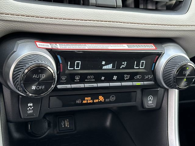 Used 2025 Toyota RAV4 XLE w/ Convenience Package FWD image 19