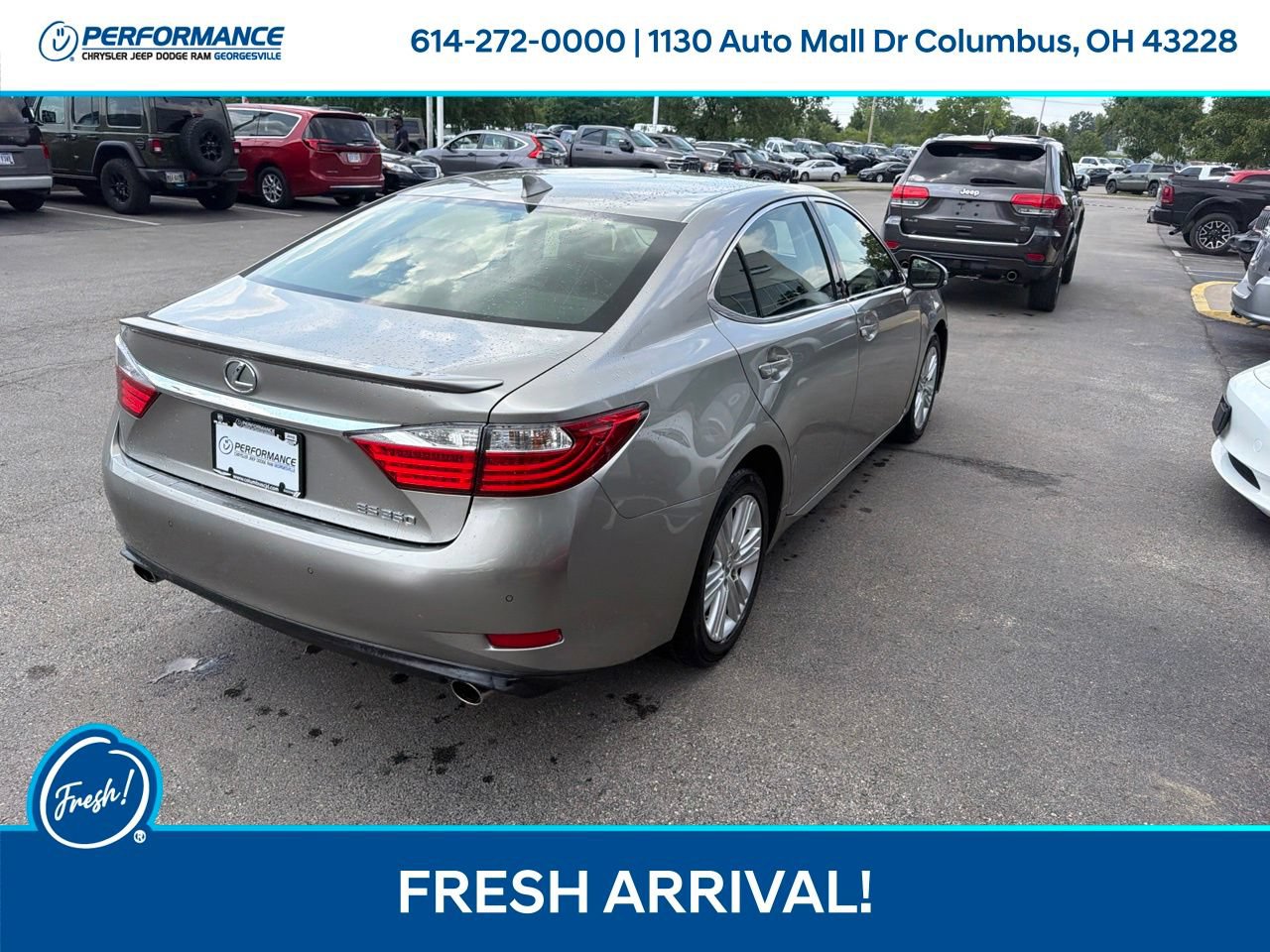 Used 2015 Lexus ES 350 w/ Premium Package FWD image 4