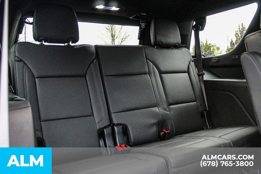 Used 2025 Chevrolet Tahoe Z71 w/ Z71 Off-Road Package AWD/4WD image 20