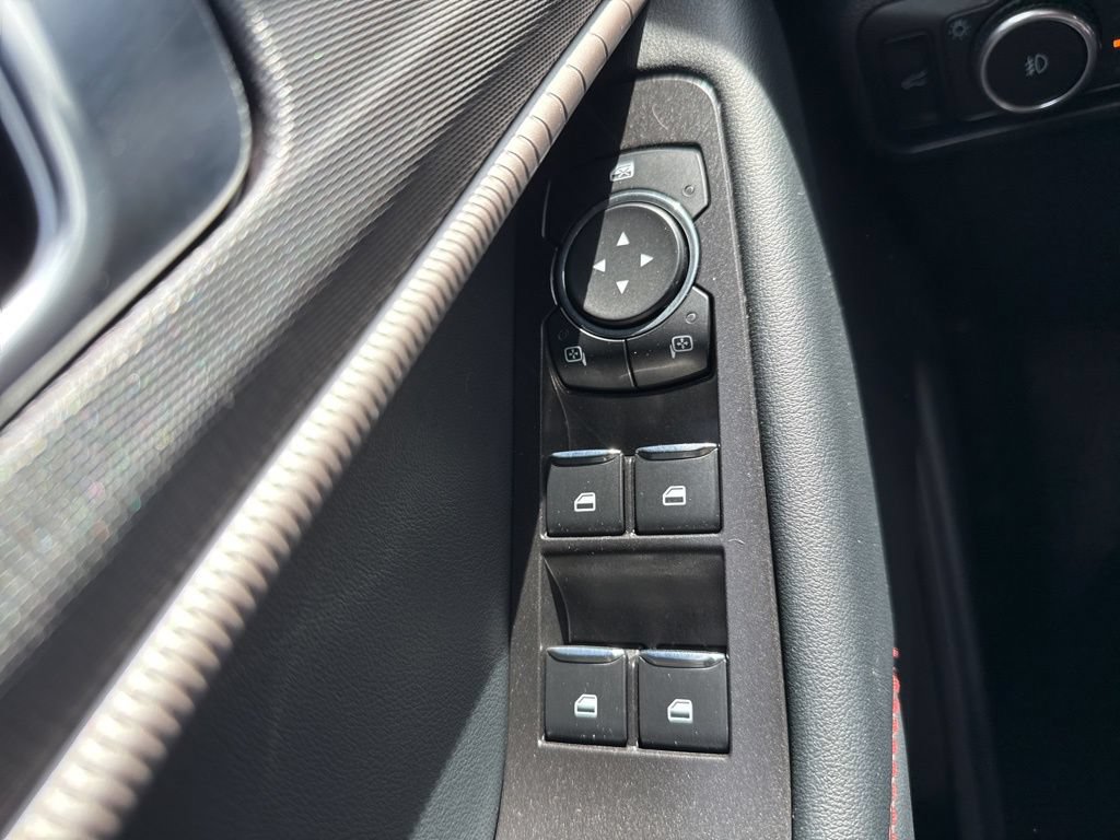 Used 2025 Ford Explorer ST-Line w/ ST-Line Street Pack AWD/4WD image 13