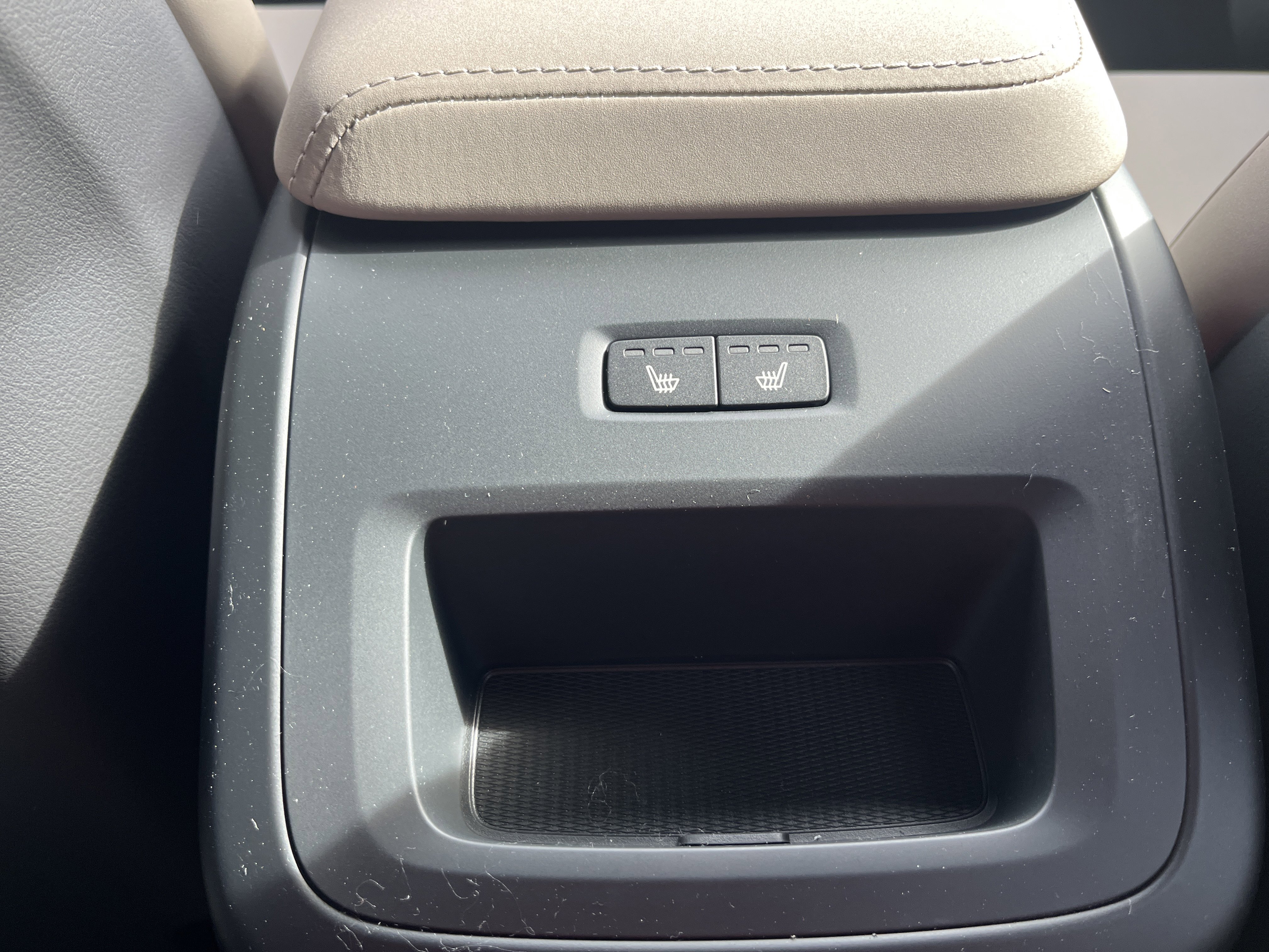 New 2026 Volvo XC60 B5 Plus w/ Protection Package Premier image 12