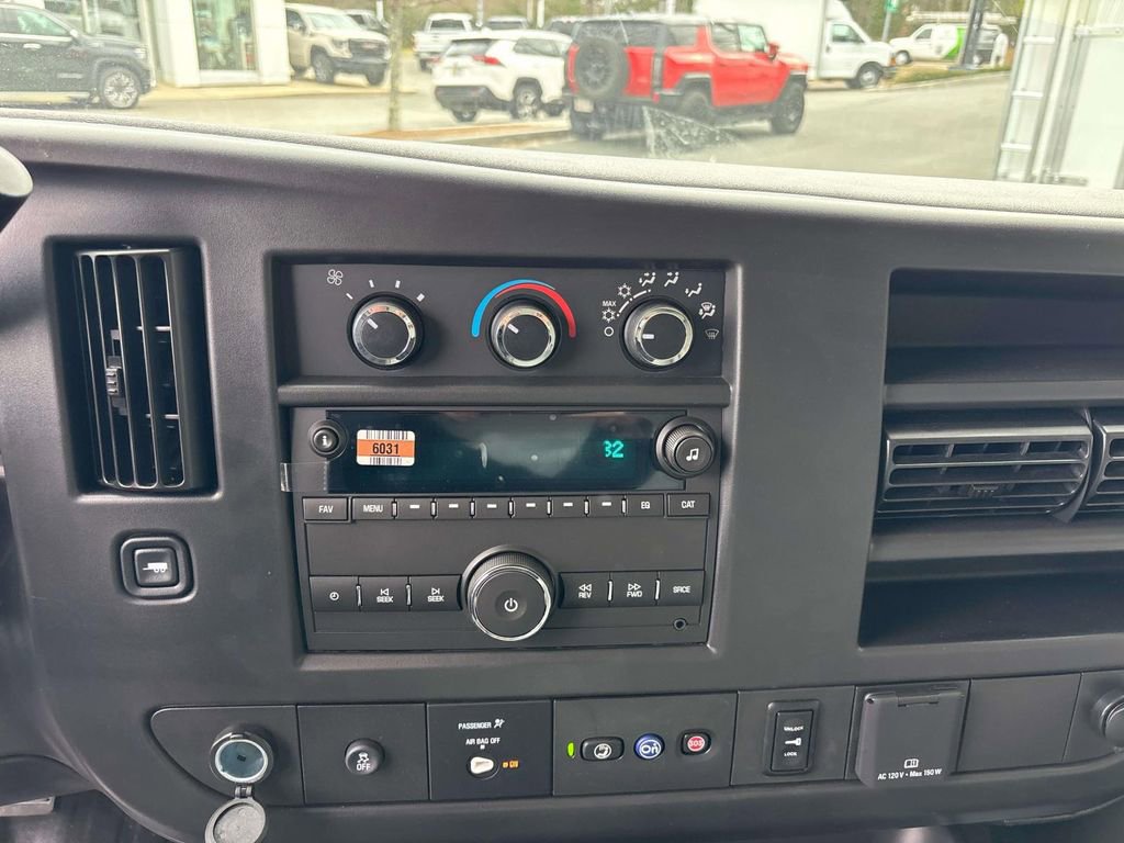 New 2026 GMC Savana 3500 w/ Power Convenience Package image 5
