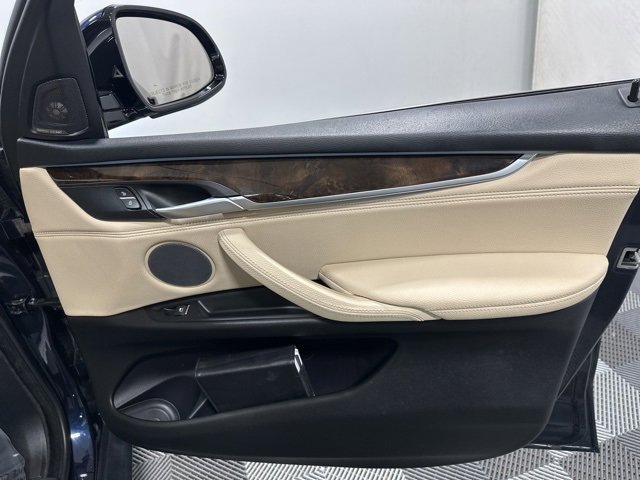 Used 2018 BMW X5 xDrive35d image 35