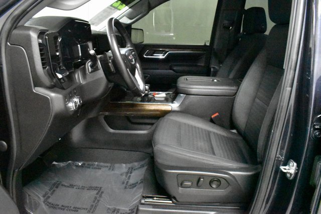 Used 2022 GMC Sierra 1500 Elevation w/ Preferred Package image 11