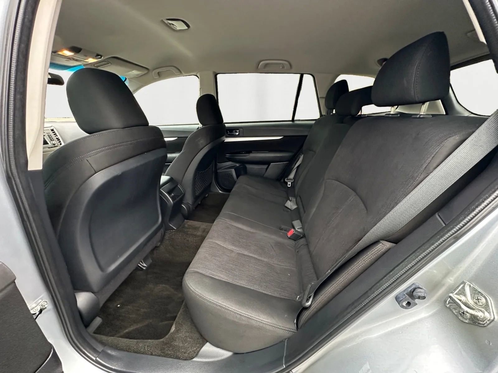 Used 2014 Subaru Outback 2.5i Premium image 13